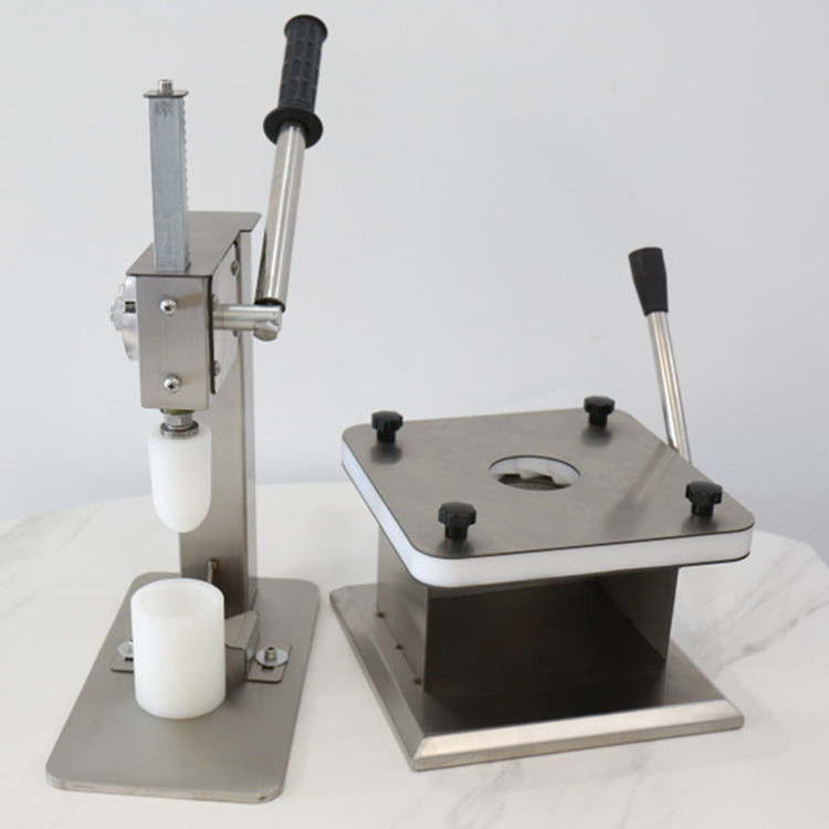 Handmatige eenvoudige bedienin - Dumpling Press Set recensie en prijs